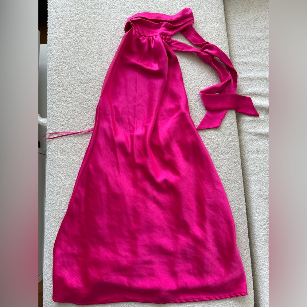 Kourt hot pink halter satin dresss